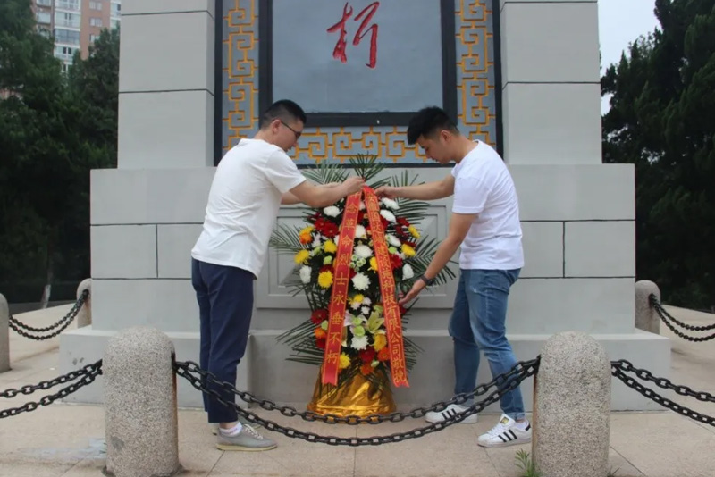 迎七一 祭先烈 傳承革命精神